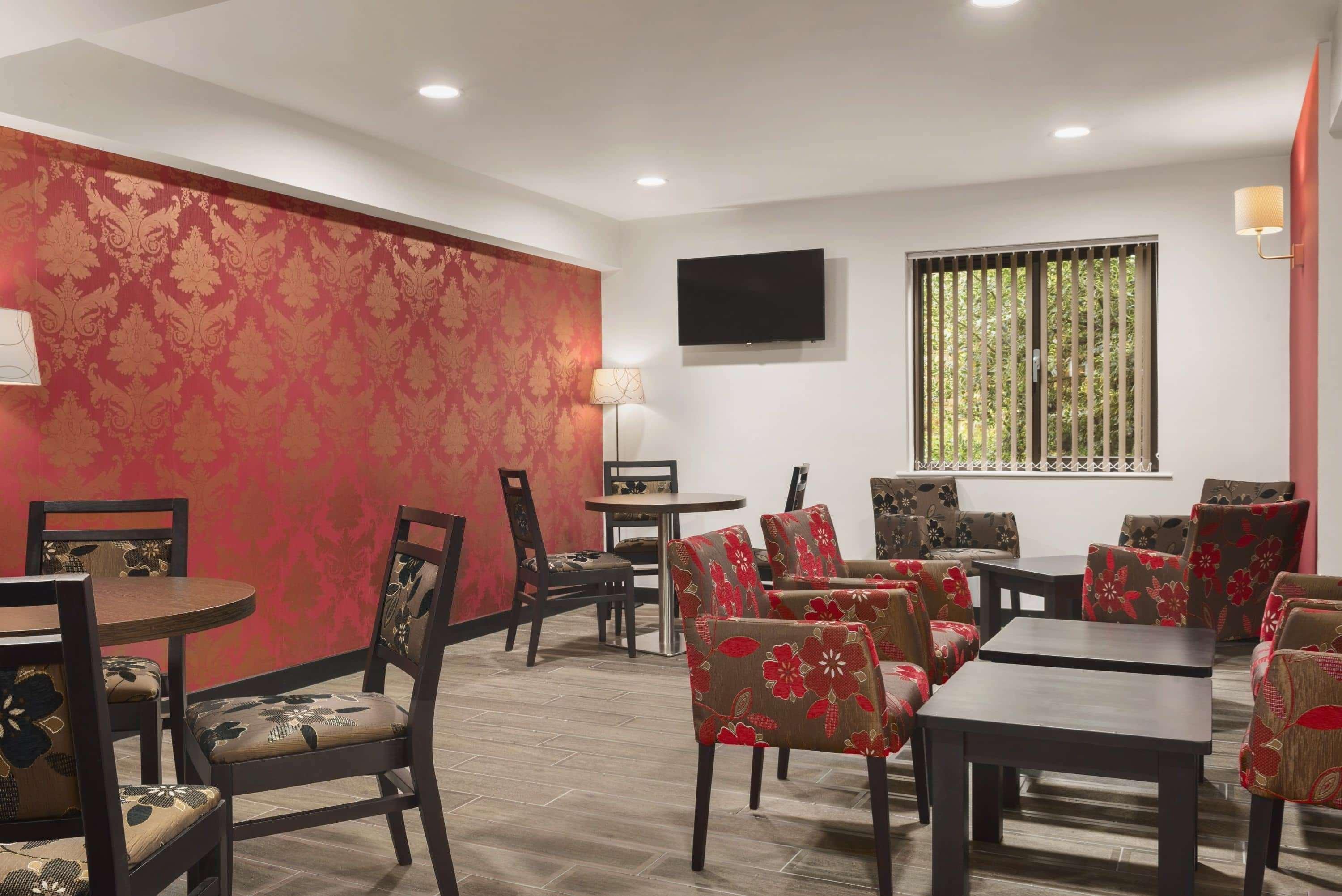 รามาดา บาย วินด์แฮม เคมบริดจ์ Hotel Fen Drayton ภายนอก รูปภาพ